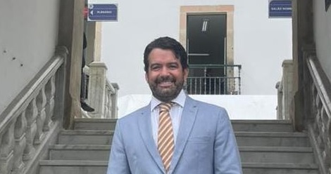 Em posse de Muniz para a CMS, líder do governo destaca harmonia entre os poderes