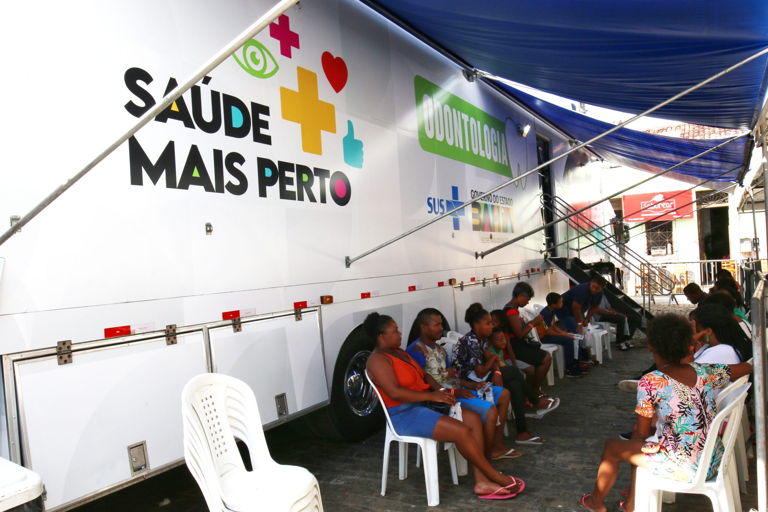 Ação itinerante leva atendimentos de saúde e cidadania ao recôncavo baiano