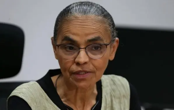 Marina Silva testa positivo para Covid-19 e é hospitalizada em São Paulo