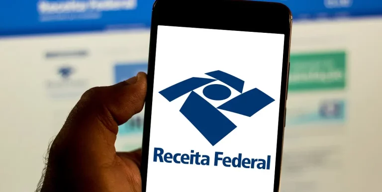 Motoristas de aplicativo têm direito a desconto de 40% no Imposto de Renda