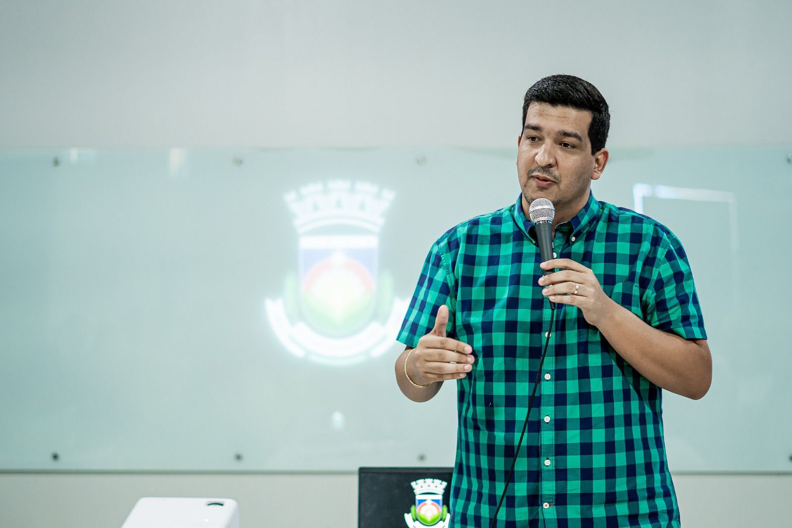“Modernizar Aeroporto de Barreiras é viável para desenvolver mais o Oeste”, diz Danilo Henrique
