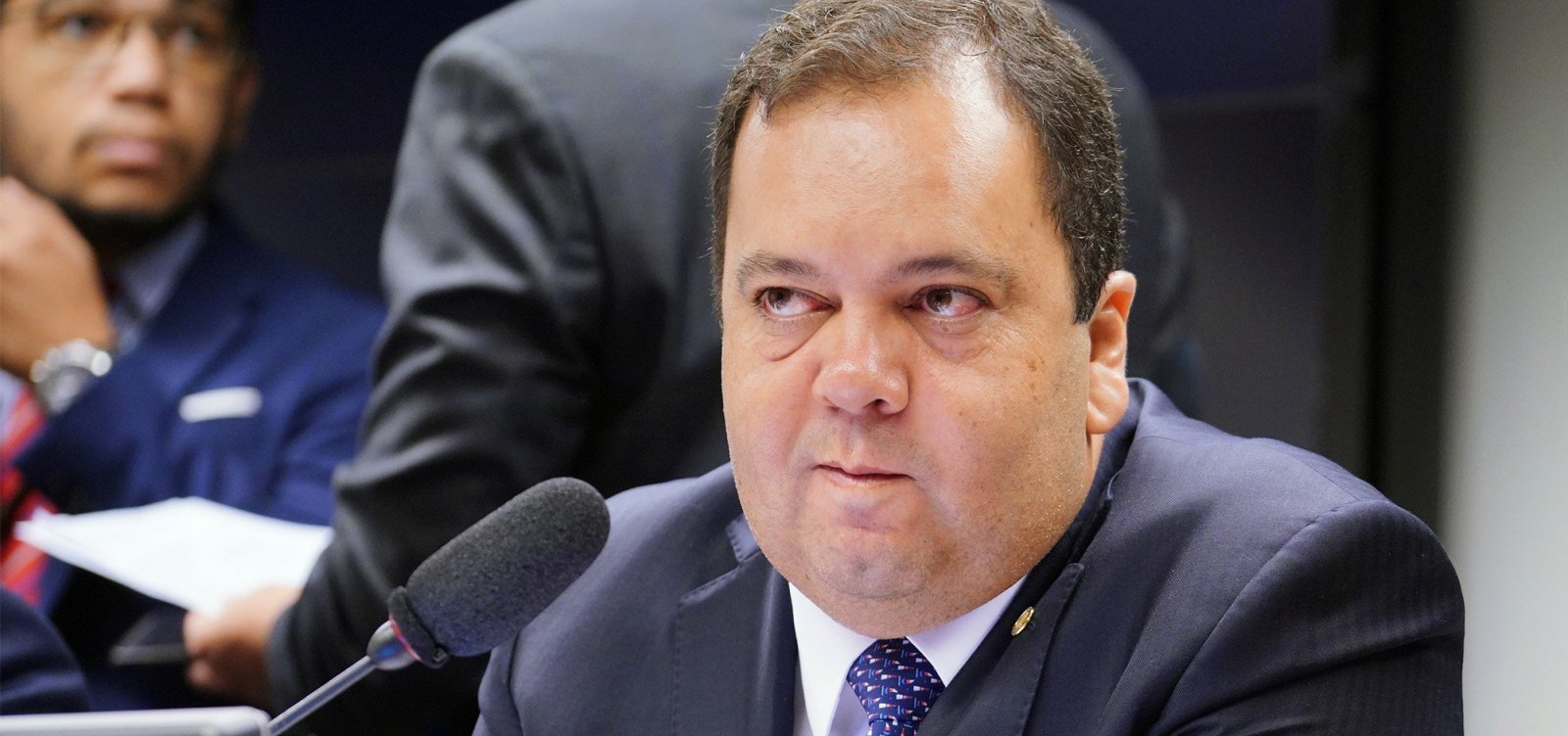 Deputado critica articulação do governo Lula: “Não está sendo benéfico para ninguém”
