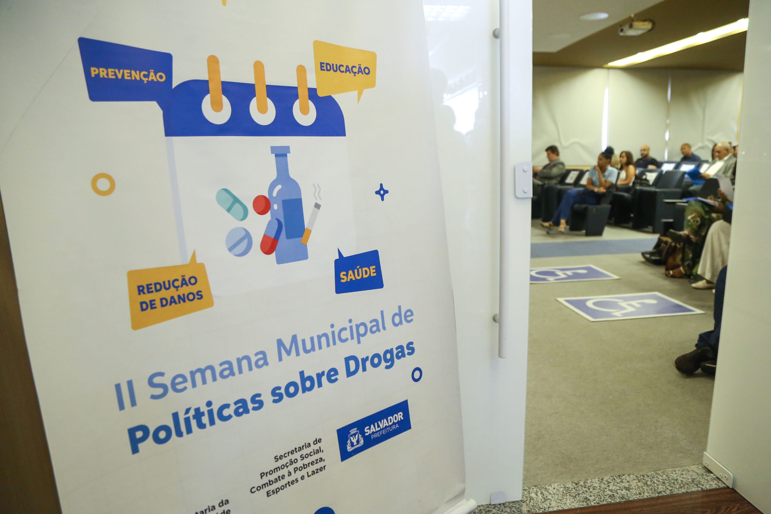 Início da II Semana Municipal de Políticas sobre Drogas com posse dos membros do Conselho Municipal