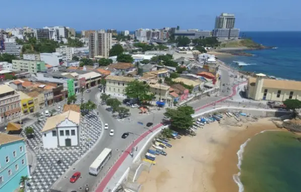 Colombiano é preso em flagrante por assédio e agressão a adolescente em Salvador