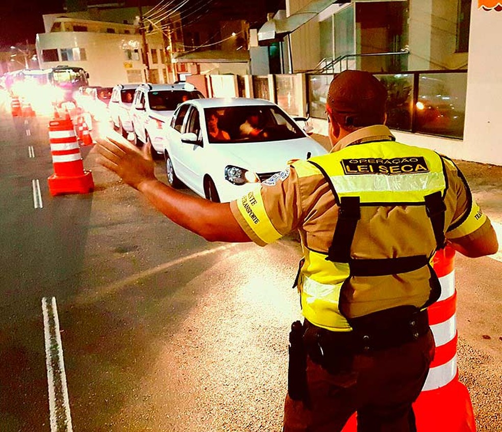 Lei Seca completa 15 anos em Salvador: Redução no número de autuações por condução sob efeito de álcool