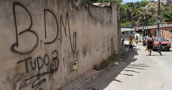 Confronto entre Rondesp e BDM em Capelão resulta em bandidos baleados e solicitação de apoio do tenente