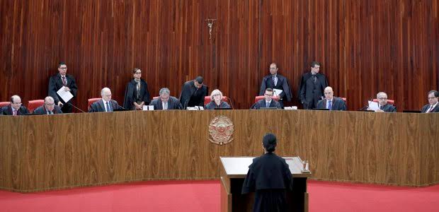 TSE adia decisão sobre inelegibilidade de Bolsonaro; Julgamento será retomado na próxima semana
