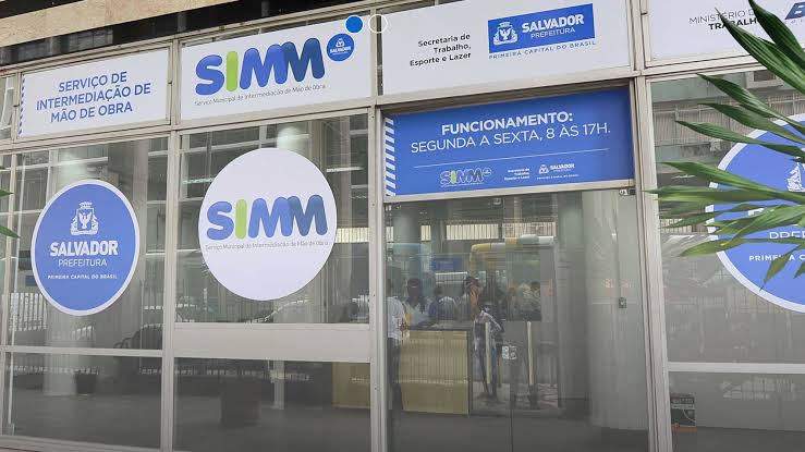 Confira as oportunidades de emprego e estágio disponíveis no SIMM para quarta-feira (28) .