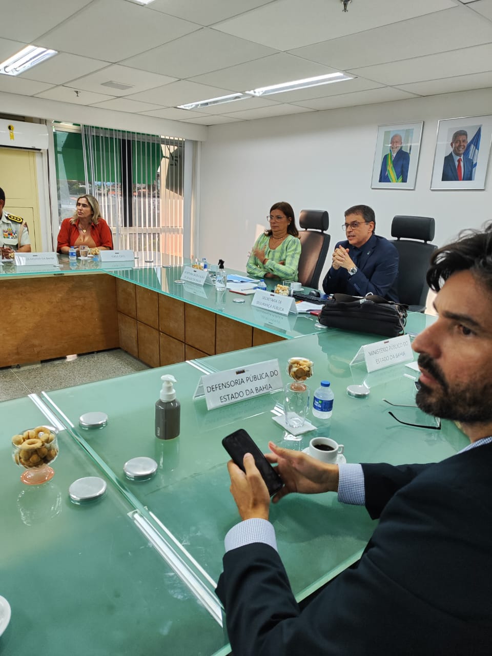 SSP apresenta balanço semestral de ações em escolas durante reunião do Cise