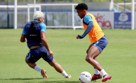Bahia enfrenta Corinthians em duelo decisivo para se afastar da zona de rebaixamento na Série A