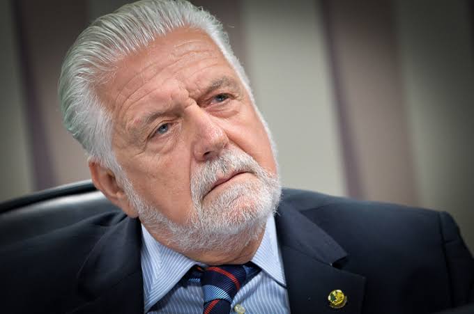 Senador Jaques Wagner pede definição rápida de candidato para prefeitura de Salvador