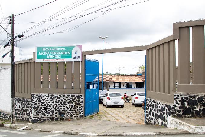 Abertas inscrições para concurso municipal da rede de ensino em Lauro de Freitas
