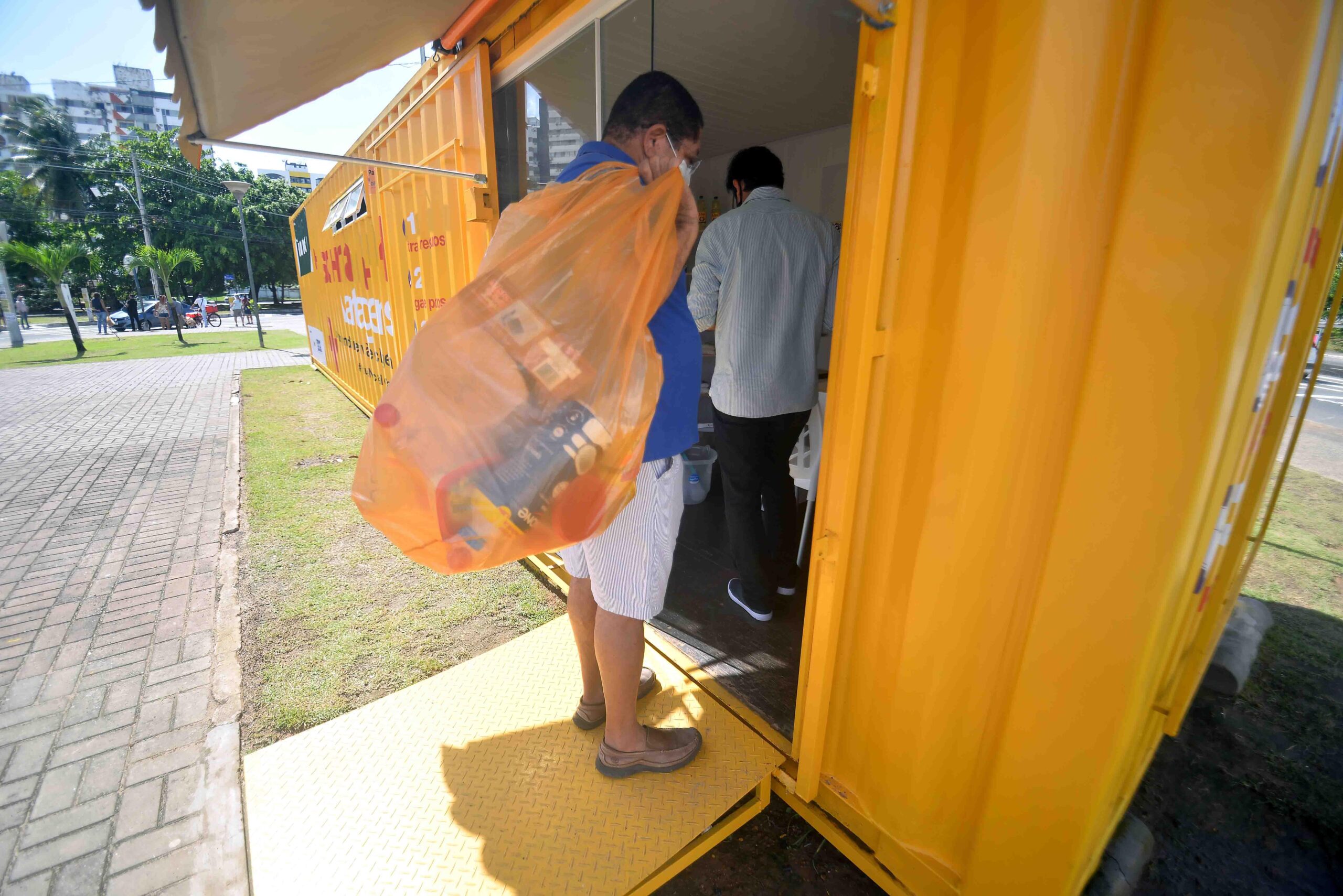 Desafio Sustentável da Casa So+ma: Impulsionando ONGs de Salvador e a Reciclagem