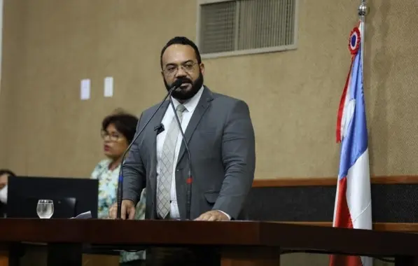 Leandro de Jesus Lidera Iniciativa Contra as Drogas nas Escolas Estaduais