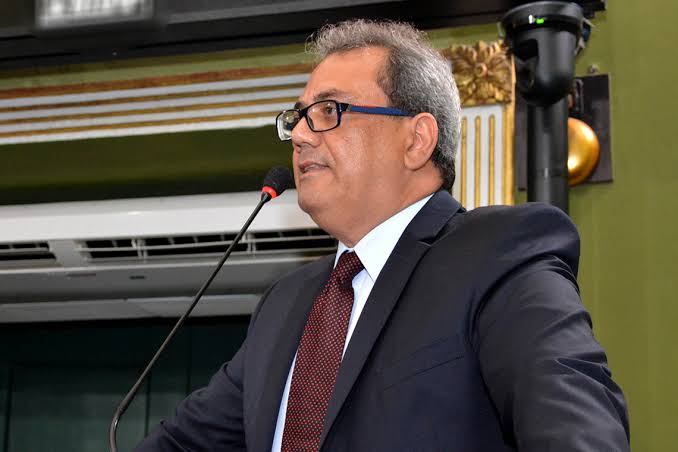 Carlos Muniz, presidente do PSDB Salvador, revela decisão sobre apoio em 2024