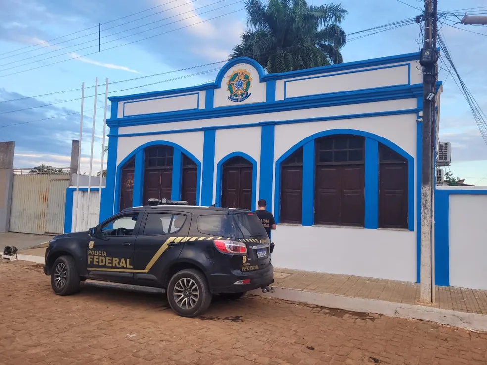 PF Desmantela Fraudes em PIS/PASEP e Contratações Fictícias na Bahia e Piauí