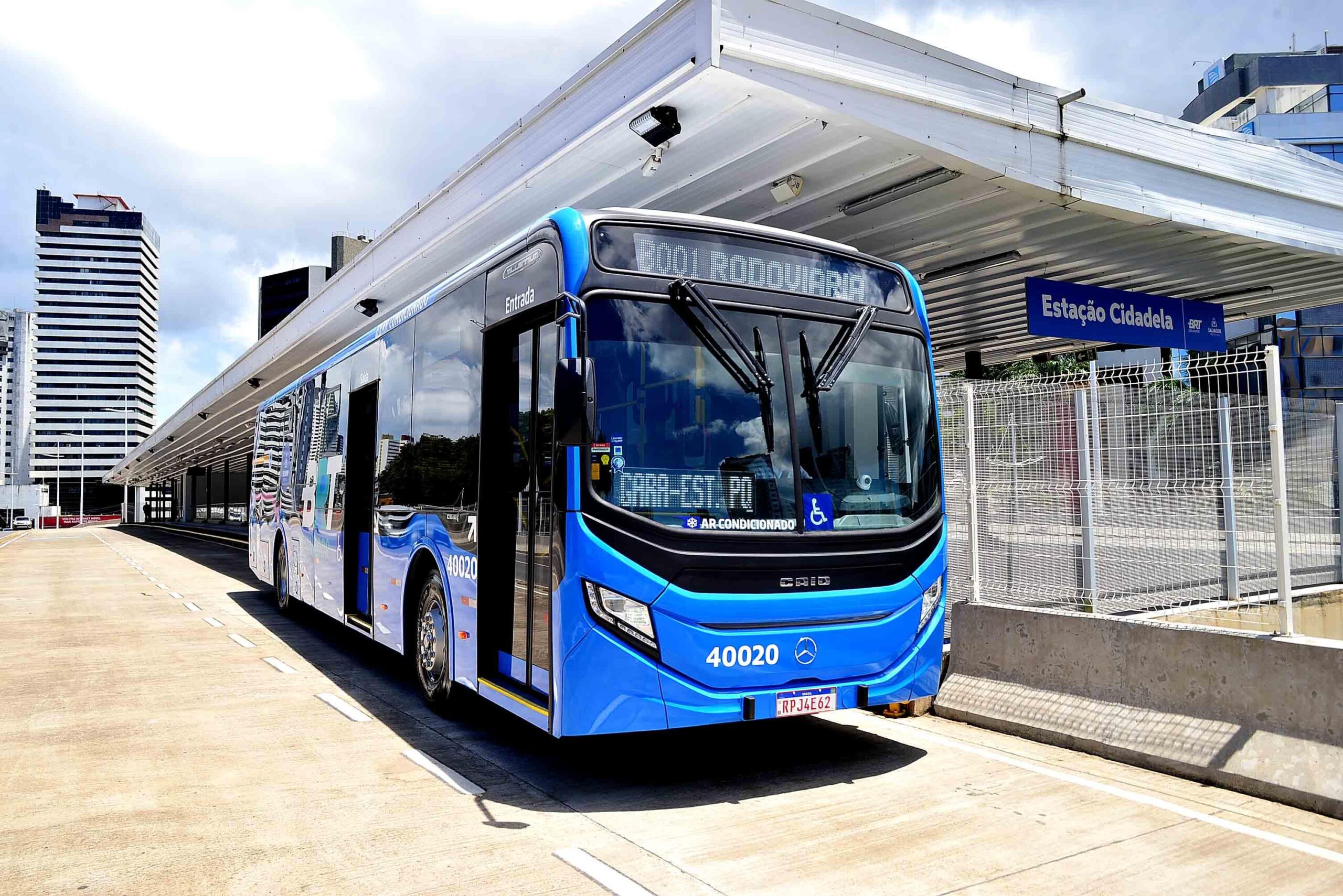 BRT de Salvador: pontos de ônibus serão realocados para receber novos abrigos