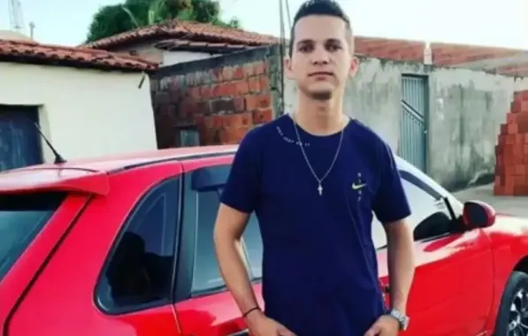 Turista de 28 Anos Se Sacrifica ao Tentar Salvar Namorada no Rio São Francisco