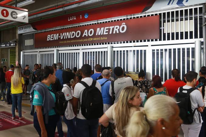 Usuários Relatam Lentidão no Metrô de Salvador; Concessionária Normaliza Operação
