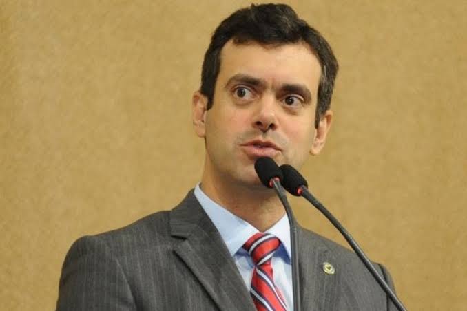 Escândalo nas Escolas Particulares da Bahia! Governo Age Contra Taxas para Prova de segunda chamada.