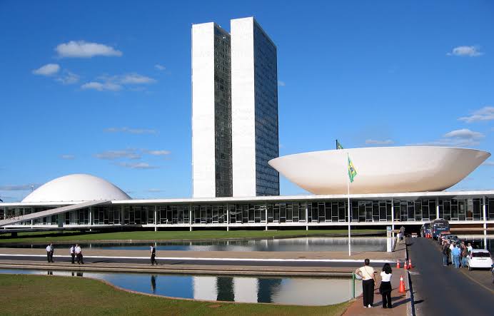 Avanços no Congresso Nacional: PEC da Anistia e Minirreforma Eleitoral em Destaque