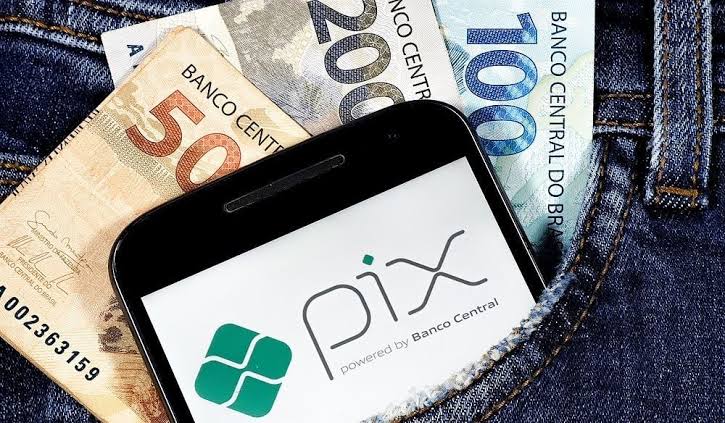 PIX Alcança Novo Pico: 152,7 Milhões de Transações e R$ 76,103 Bilhões Movimentados em um Único Dia