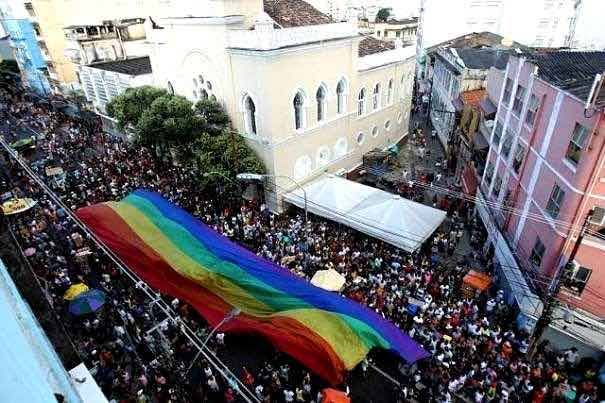 20ª Parada do Orgulho LGBT+ da Bahia celebra a diversidade no mundo corporativo