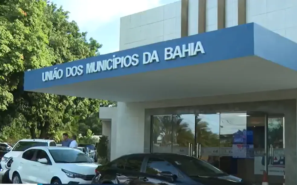 Prefeitos de mais de 150 cidades baianas unem forças em busca de aumento nos repasses do FPM