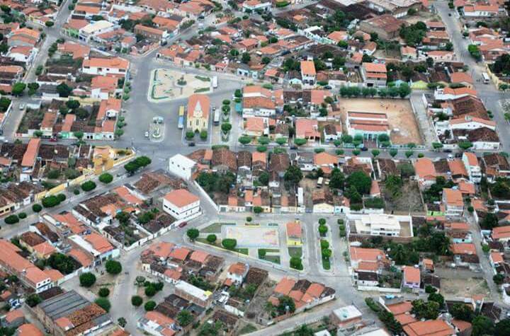 PF investiga contratação de empresa com laços com prefeito de Queimadas