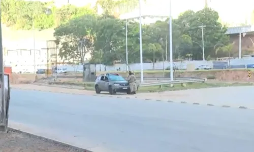 Corpo é encontrado em canal da Avenida Juracy Magalhães Jr. em Salvador