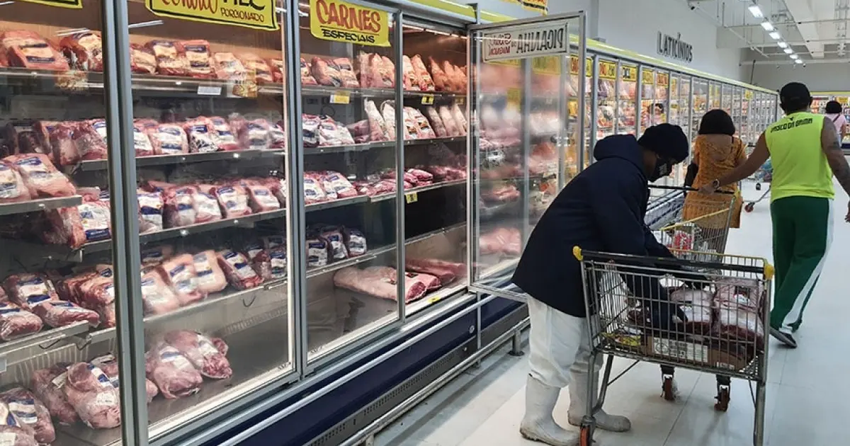 Inflação desacelera no Brasil, mas ainda preocupa