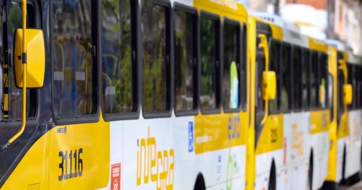 Passagem de ônibus em Salvador é a terceira mais cara do Brasil