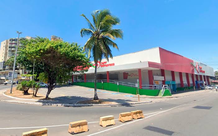 Supermercado Bompreço no Rio Vermelho Sofre Assalto, mas Mantém Atendimento Normal