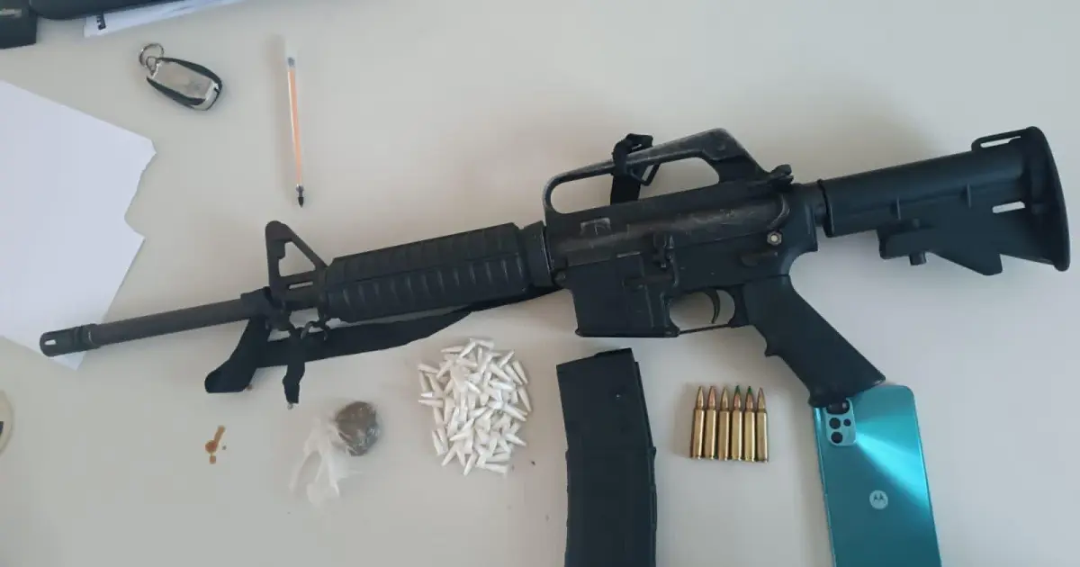 Polícia apreende fuzil com traficante morto em confronto em Maragogipe