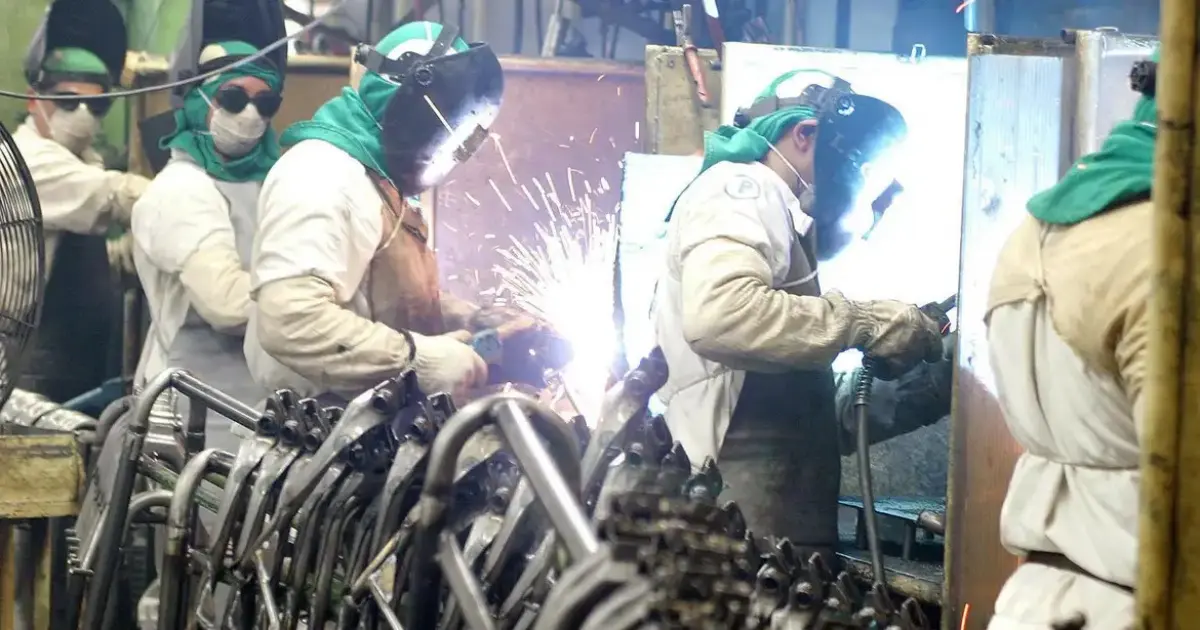 Produção industrial da Bahia cresce 2,7% em novembro, puxada por derivados de petróleo