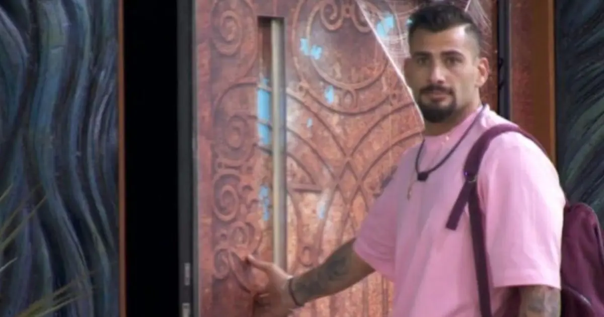 Nizam é o quarto eliminado do BBB 24 com 17,14% dos votos
