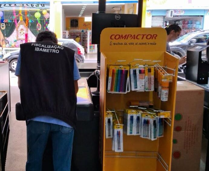 Operação Aulas Seguras: Ibametro encontra irregularidades em tesouras de ponta redonda