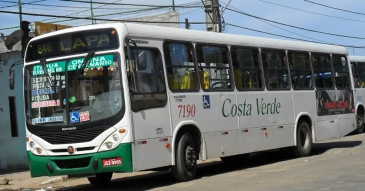 Carnaval 2024: Metrô 24h e ônibus com horários especiais na Bahia