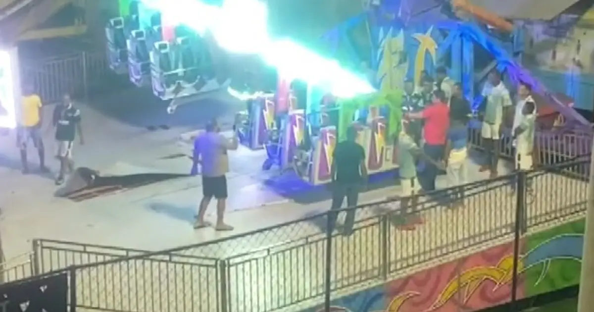 Acidente em parque de diversões de Salvador deixa jovem em estado grave