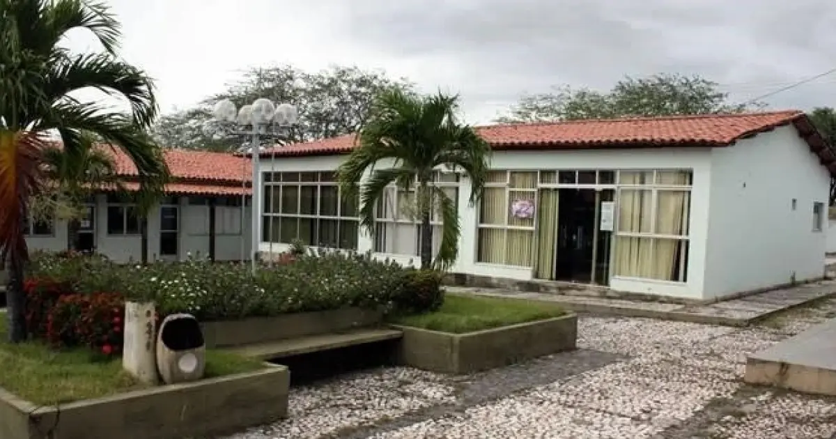 Tragédia na Bahia: Criança de 5 anos morre após cair de transporte escolar