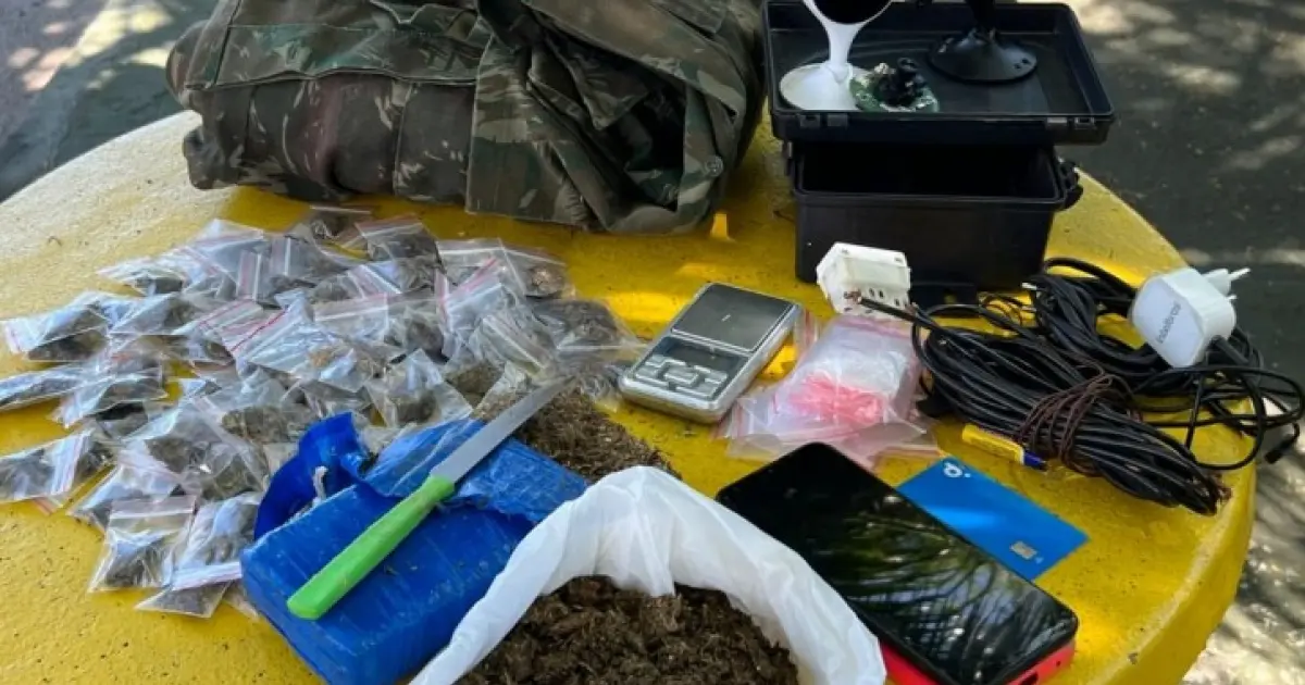 Quatro suspeitos fogem e abandonam 1kg de maconha durante patrulhamento em Cidade Nova