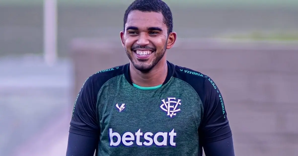 Recuperado de lesão, Lucas Arcanjo reforça o Vitória para a reta final do Baianão