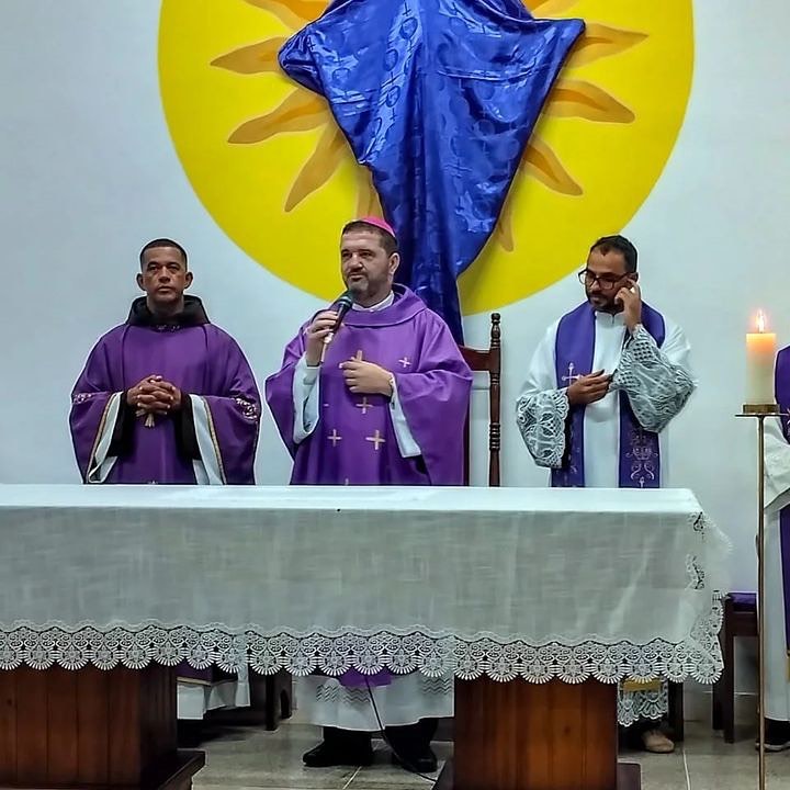 Novo Vigário Amplia Celebrações da Semana Santa em Simões Filho