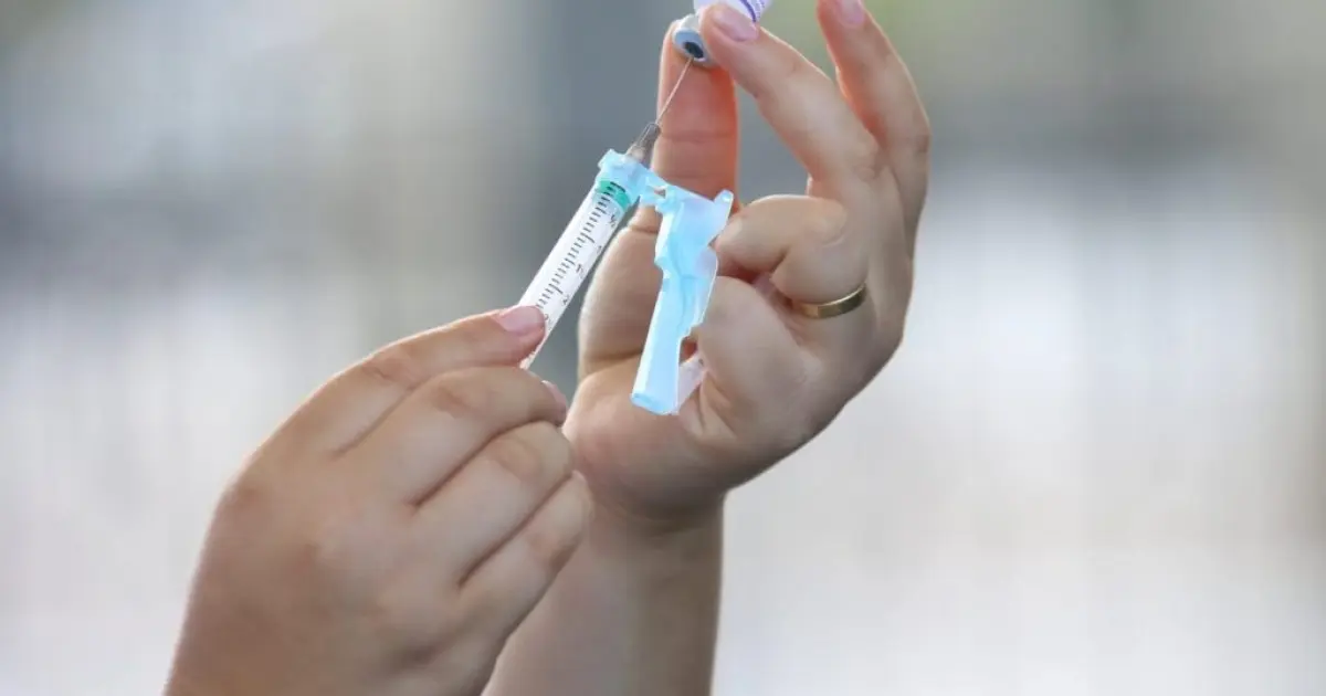 Bahia recebe 72 mil doses da nova vacina contra Covid-19 XBB