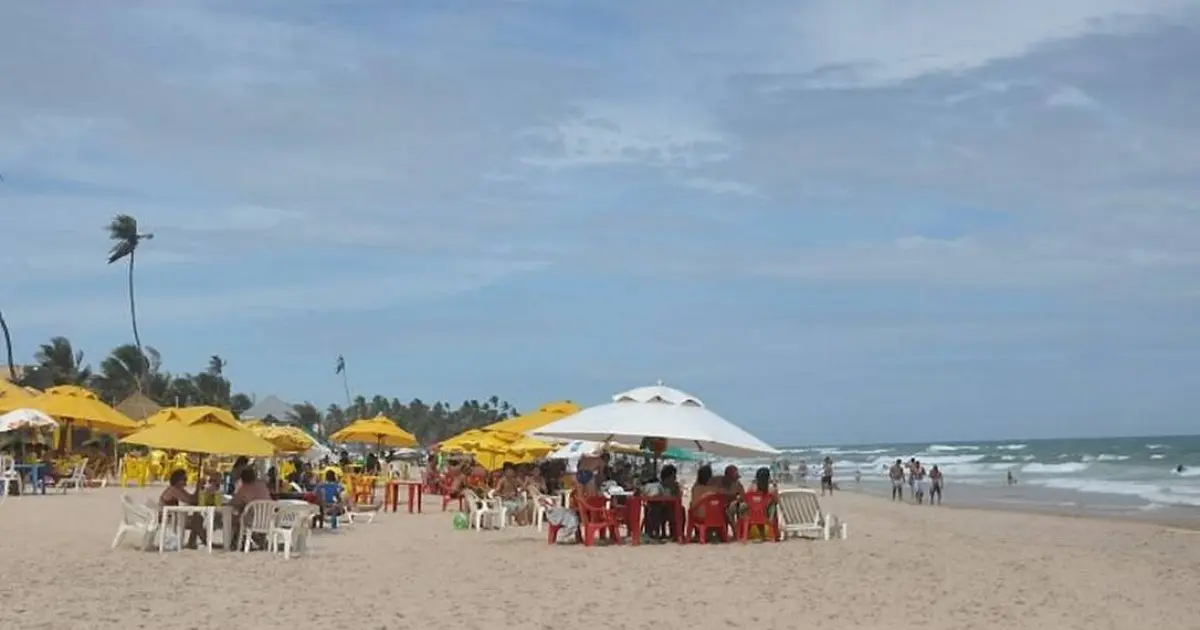 Barcas de praia em Salvador: PEC das Praias não traz solução, afirma especialista