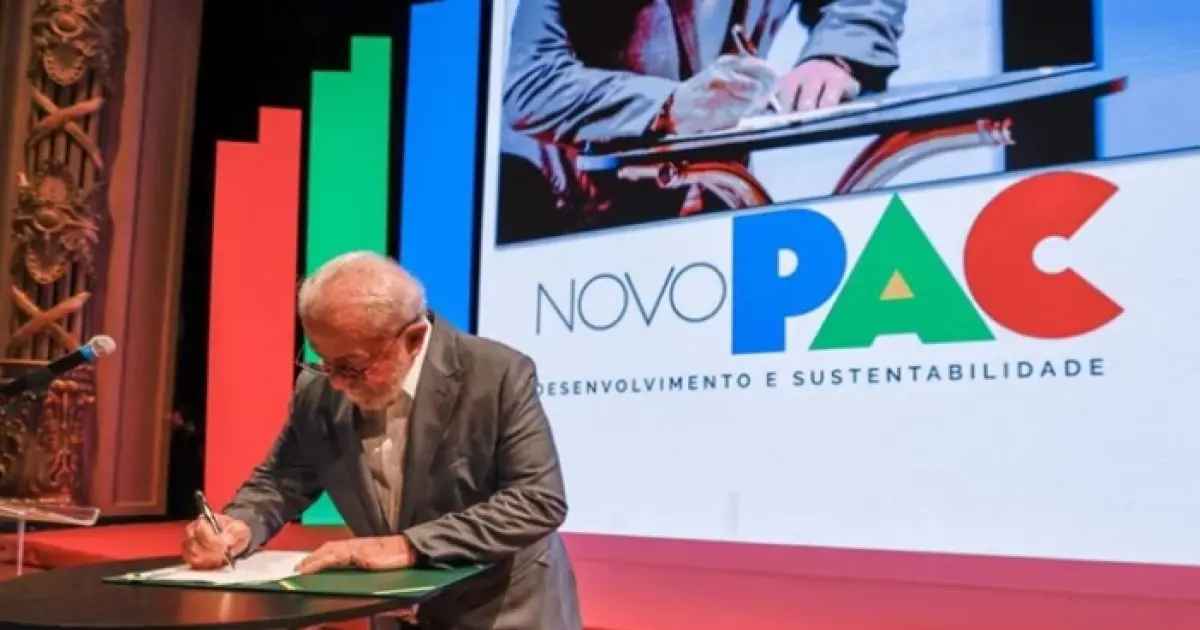 Governo Lula se encontra com reitores e deve anunciar PAC para universidades