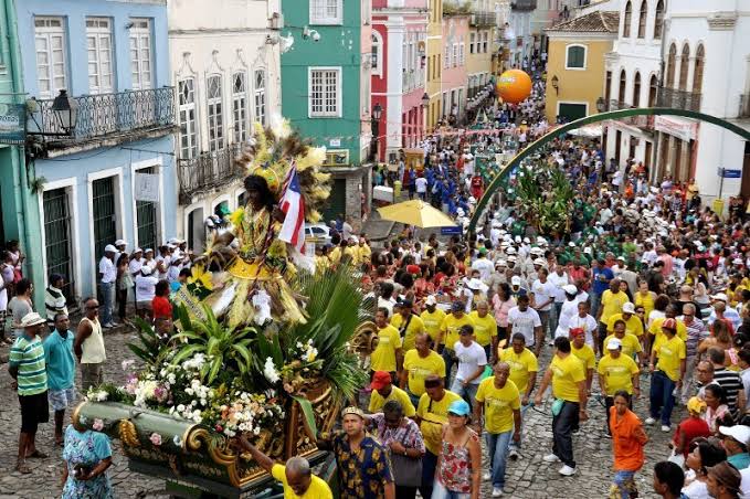 Salvador se Prepara para uma Celebração Épica do 2 de Julho: Desfile do Cortejo Afro e Homenagens Culturais Marcam os 201 Anos da Independência