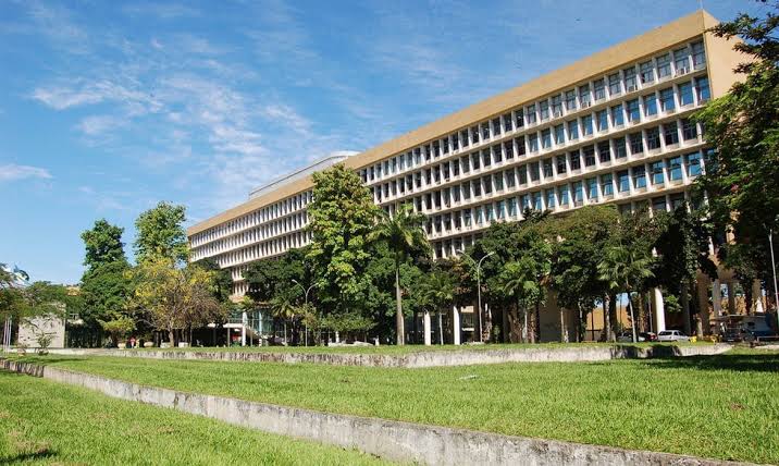 MEC Convoca Universidades Federais para Padronizar Avaliação de Cotas Raciais em Agosto