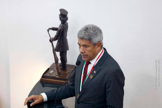 Jerônimo Rodrigues alerta para “convulsão” do crime organizado na Bahia e pede apoio federal