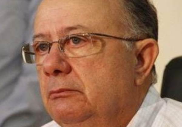Justiça suspende pesquisa que apontava liderança de Zé Ronaldo em Feira de Santana